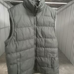 TRUE ROCK Men's Charcoal Puffer Vest